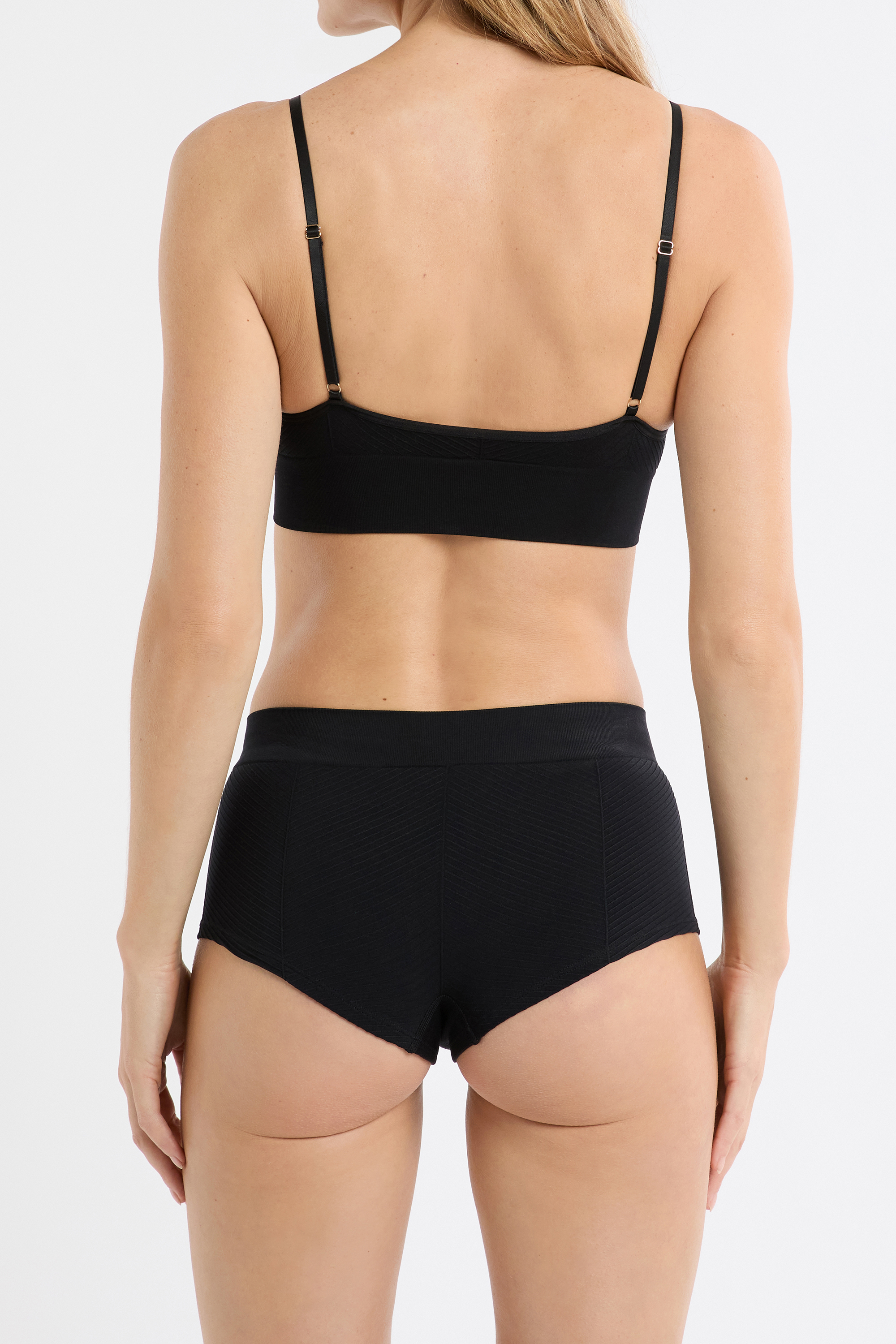 High-Waist-Tanga-Boyshort