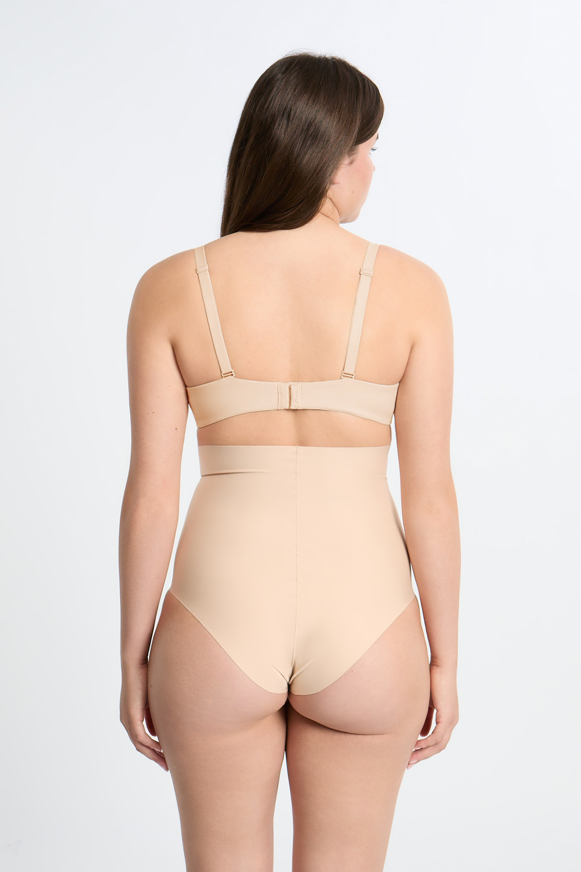Hochwaist-Brief - Starke Unterstützung